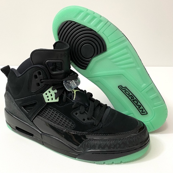 jordan spizike green glow
